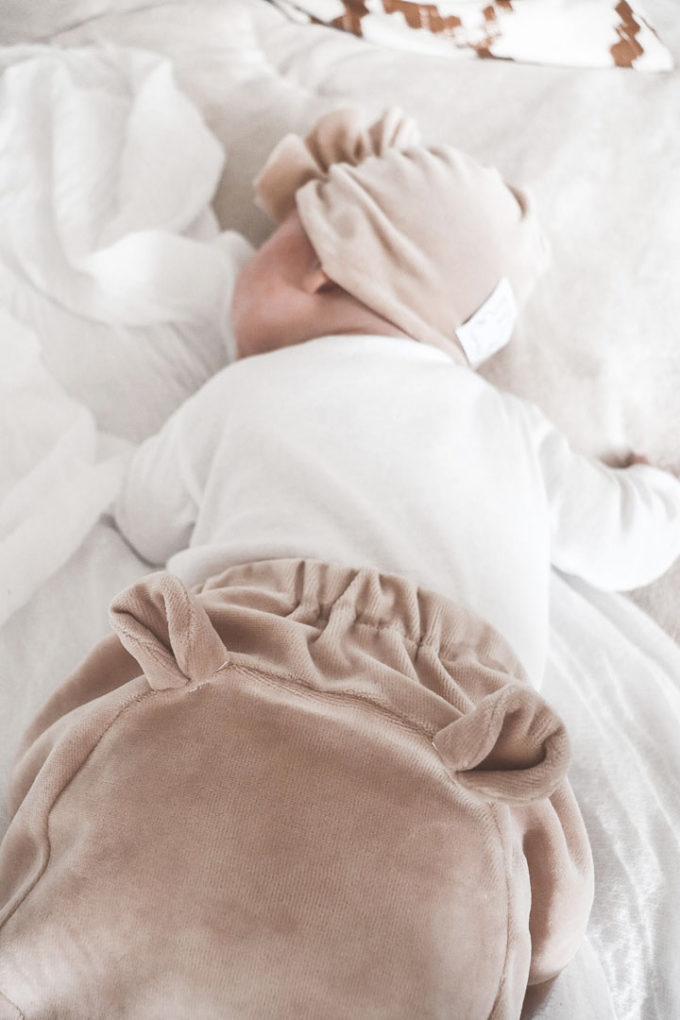spodnie z uszami dla niemowlaka