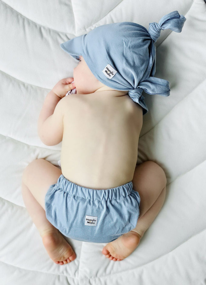 majtki na pampersa dla niemowlaka