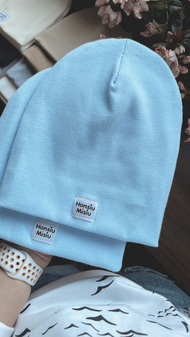 czapka jesienna dla niemowlaka niebieska